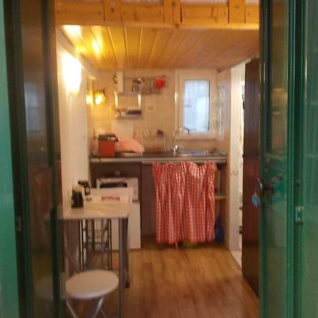 Il Rifugio Di Sav. Apartment โรม ภายนอก รูปภาพ
