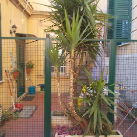 Il Rifugio Di Sav. Apartment โรม ภายนอก รูปภาพ